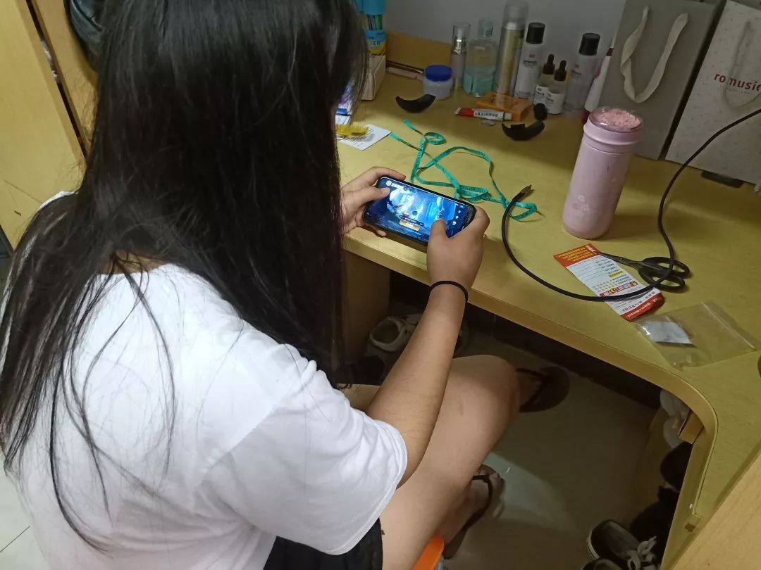 大学宿舍生活真实写照,你中招了吗?