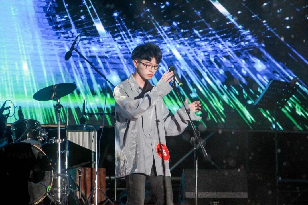 徐佳乐-《未了》雨夜演唱的你you will be the star王凡奇-《没离开过