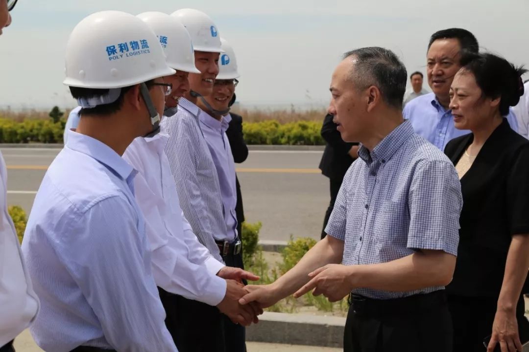 保利国际滦南物流园张振高一行调研5月17日,徐念沙在福建省安溪县会见