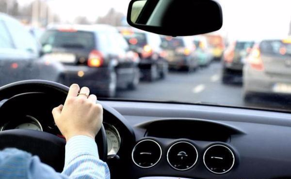 新手指南开车必须要学会这4个技巧