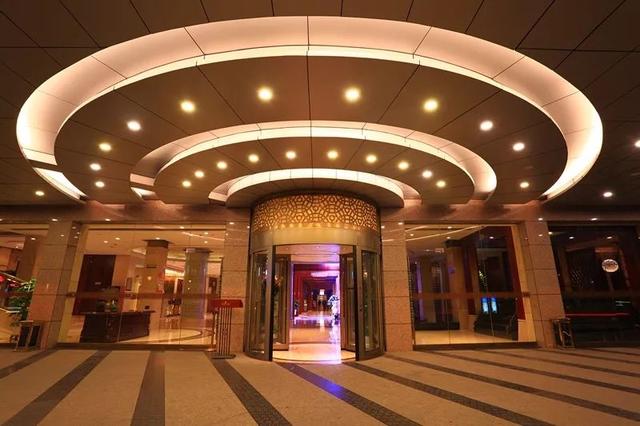 临平大酒店正式挂牌四星级旅游饭店!