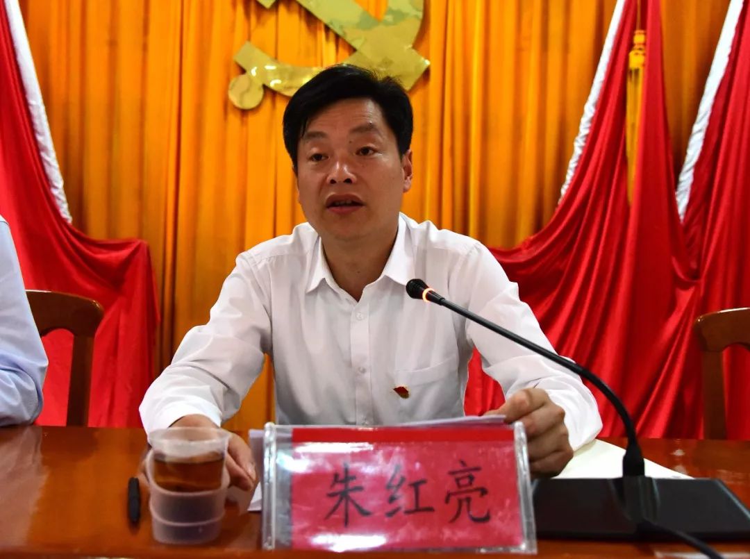 朱红亮希望,实训班的学员要珍惜这次难得的学习机会,发挥吃苦精神