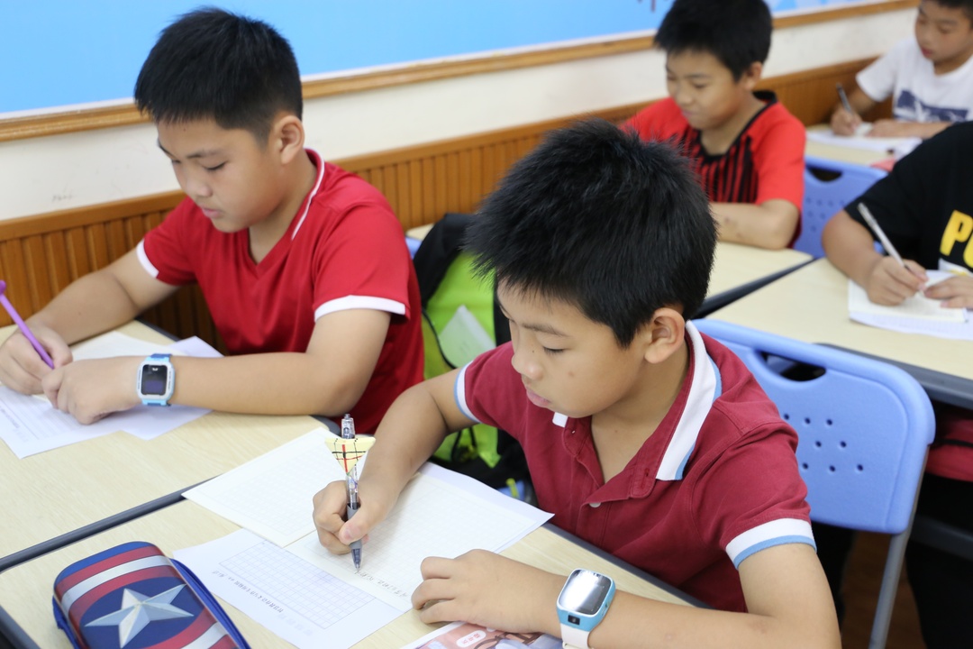 【智慧课堂】小学五年级阅读写作班课堂精彩回顾!