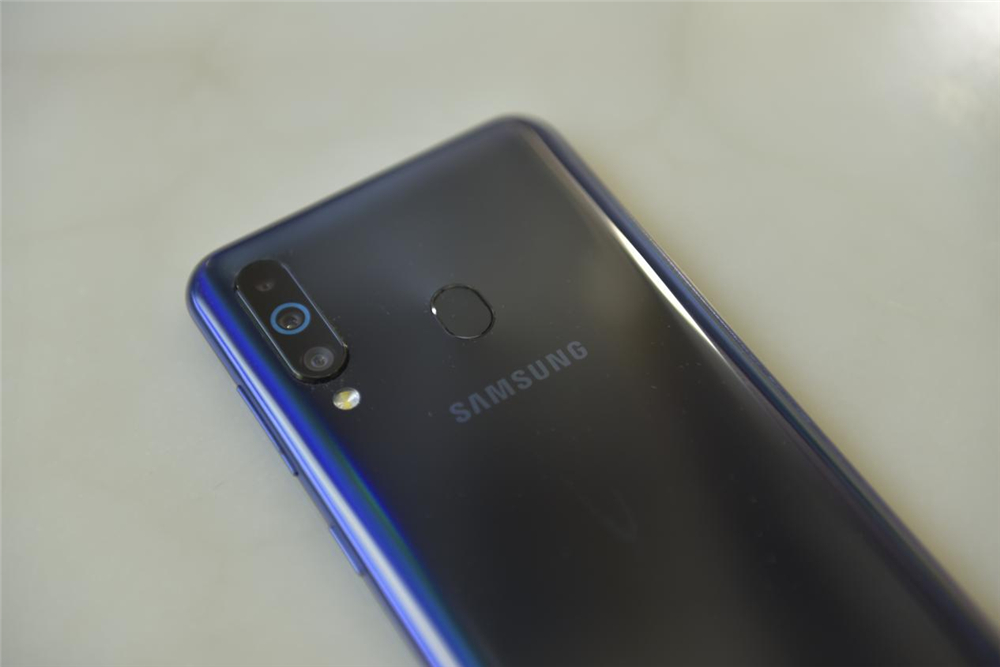 三星galaxya60深度体验突破千元机边界真正的内外兼修