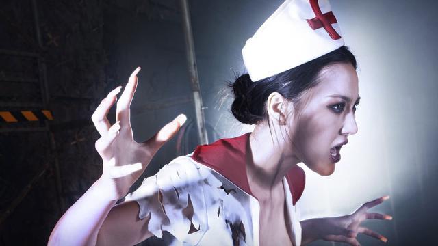 cf她是游戏第一个代言人特别是扮演夜玫瑰玩家至今难忘