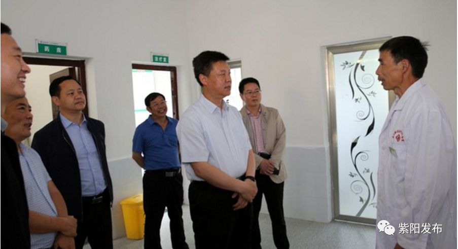 赵立根到东木镇调研督导脱贫攻坚工作