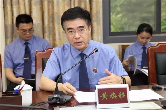 市人大常委会梁耀钧副主任表示,去年9月,市人大常委会李天常务副主任