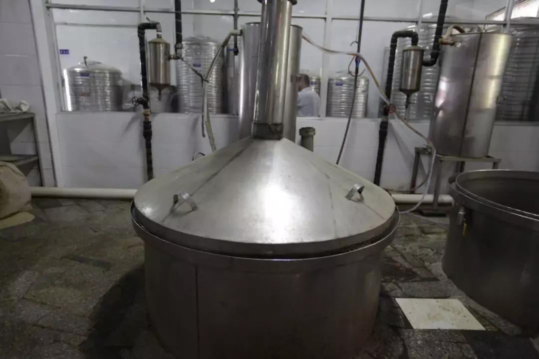 蒸馏出酒由于蒸馏出来的酒的质量是随蒸馏时间发生变化的.