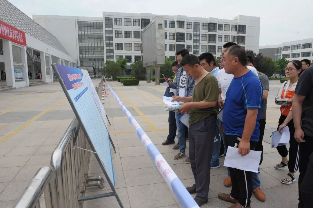 日照考区二级建造师执业资格考试圆满完成