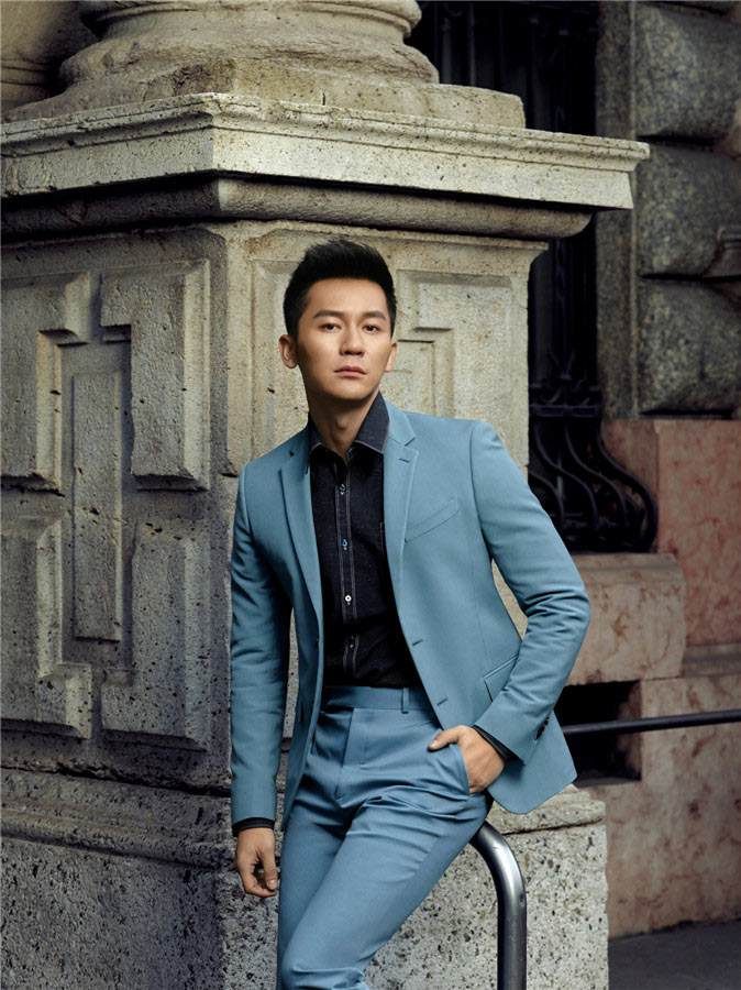 明明有颜值偏偏靠好身材出圈的男明星鹿晗张艺兴均上榜