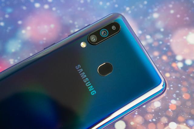 原创千元机也有五彩斑斓的蓝三星a60上手图赏