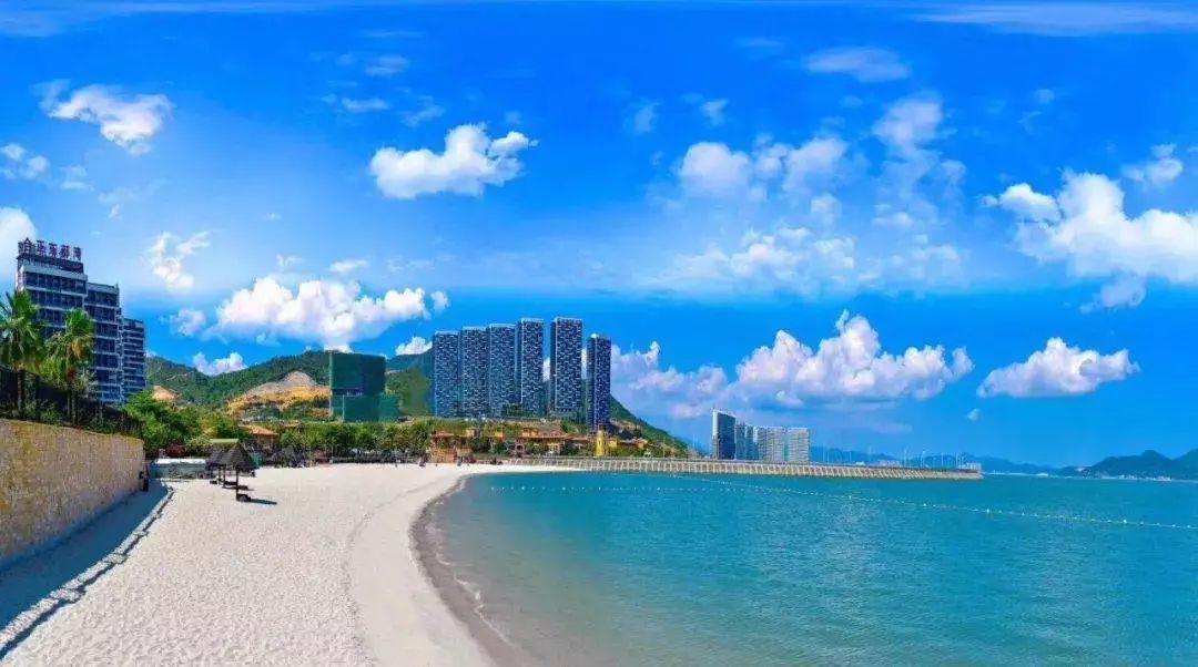 壕享惠州合正东部湾海景酒店 无边网红泳池门票 铂金沙滩~与巽寮湾