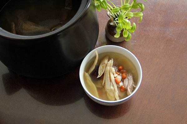 黄芪当归这碗汤让您气血双全