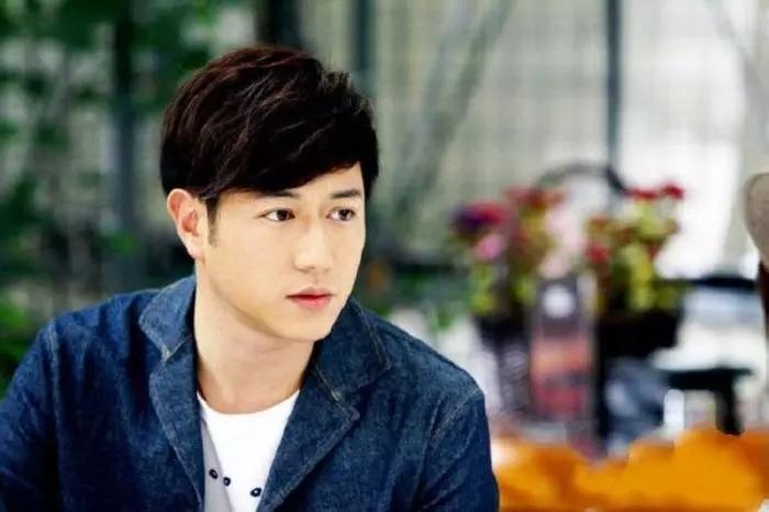 原创41岁tvb小生陈键峰自爆凄惨现状身患遗传怪病一度想轻生