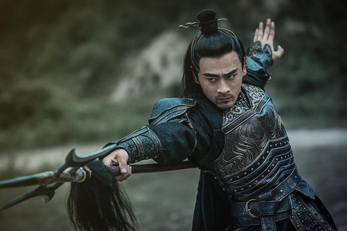 白海涛凤弈今日开播邪恶又迷人反派角色