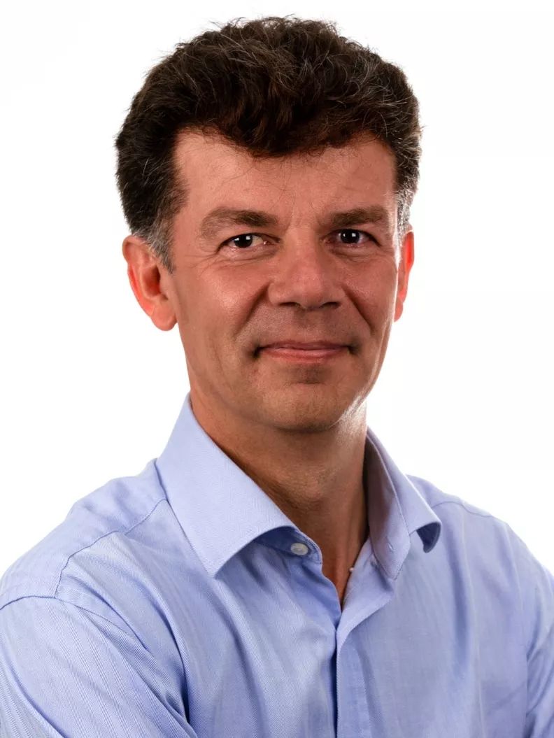 usa ceo(rich harshbarger)瑞奇·哈斯博格runrepeat网站创始人(jens