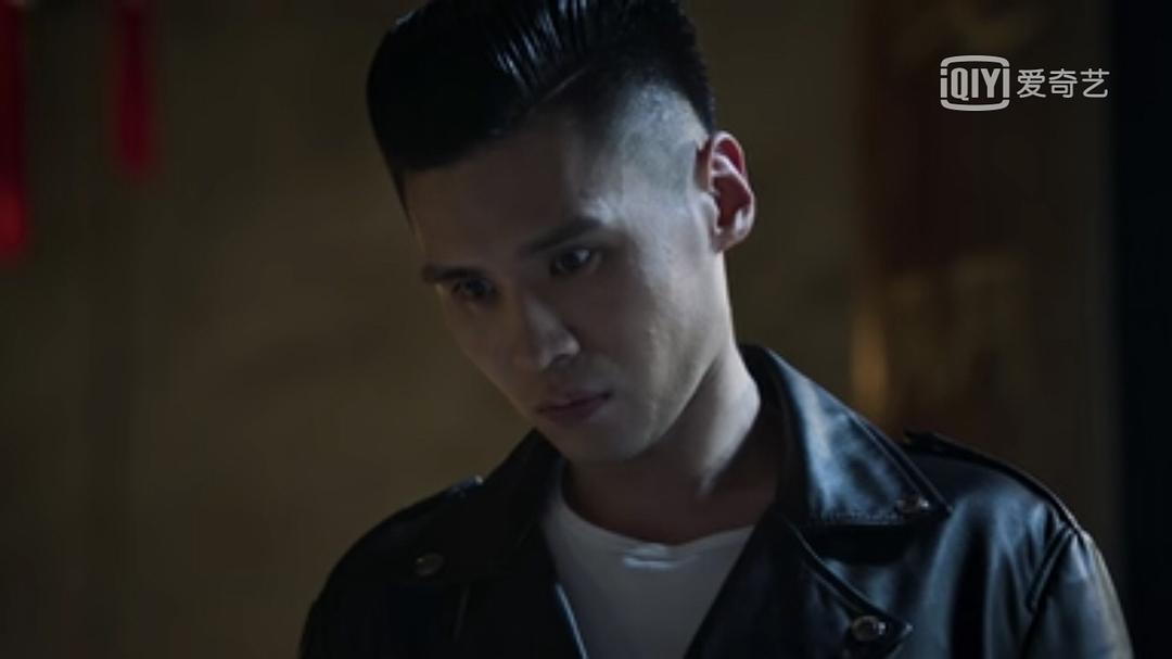 感觉林灿的野心比他爸大,林灿这些人依附林耀东而