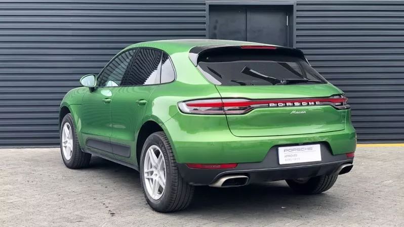 领锋芒新款 macan 曼巴金售价:06 588,000包含购置税的新车建议零售