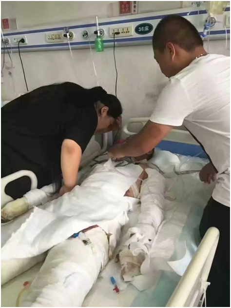 身残不自卑有成不自傲郑龙真