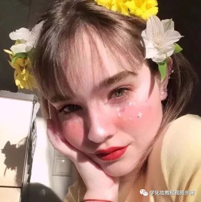 学化妆3分钟打造夏日妆容小清新get夏季流行妆容变身元气少女