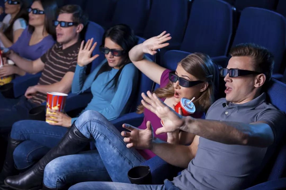 去电影院看电影3d眼镜到底应该谁买单