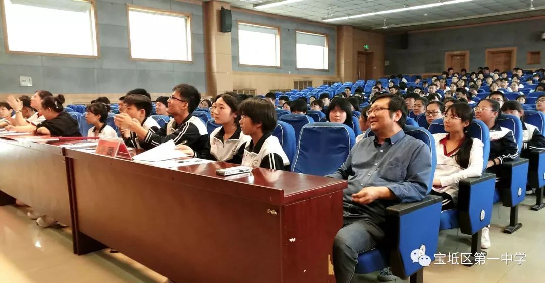 宝坻科技周学生辩论赛决赛举行