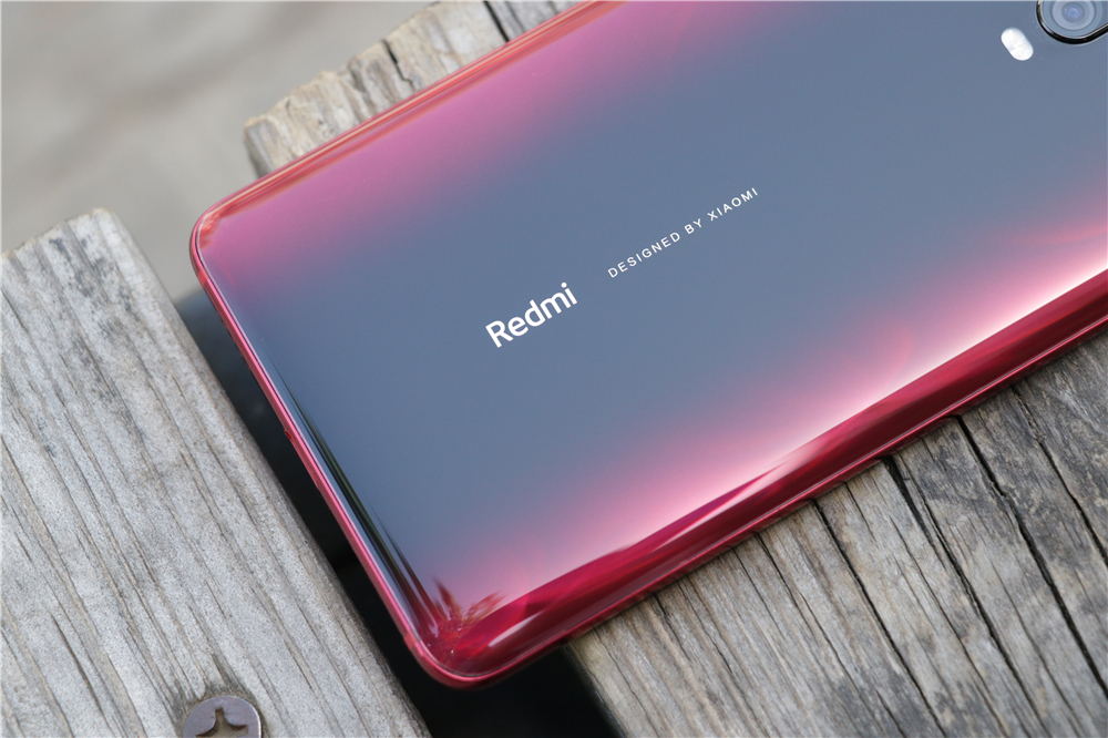 redmik20pro火焰红首发体验手感真好旗舰机的杀手