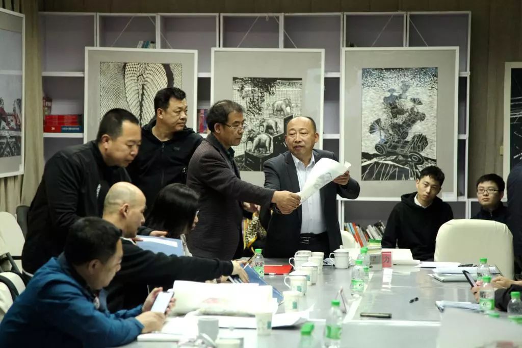 美术与设计学院举办北方石油工业版画创作和人才培养研讨会