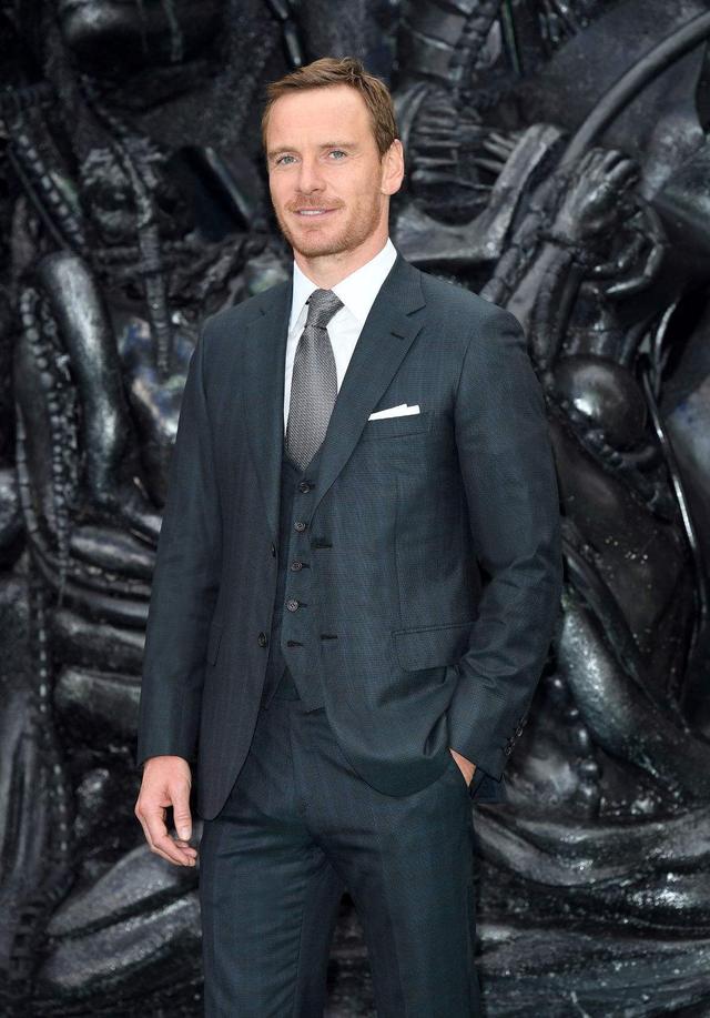 世界顶级西装的定价与排名_kiton