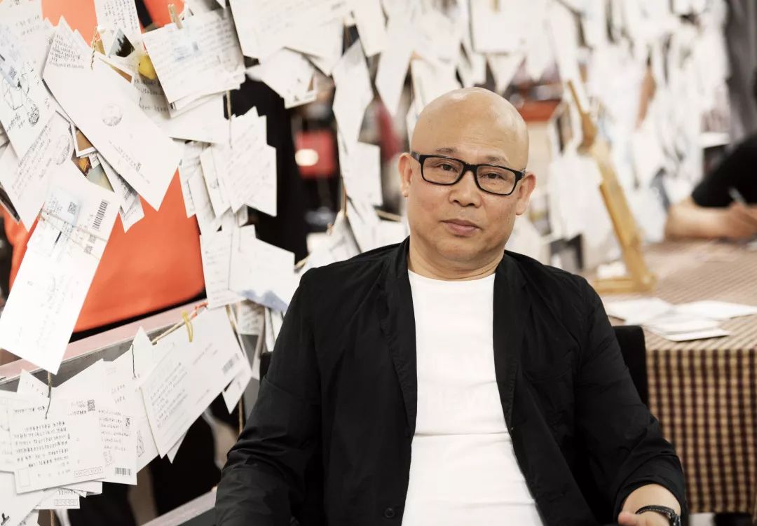 批评家写小说批评与自我批评