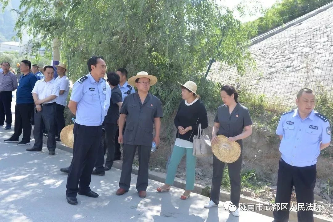 武都各部门强势联动依法执行各类案件
