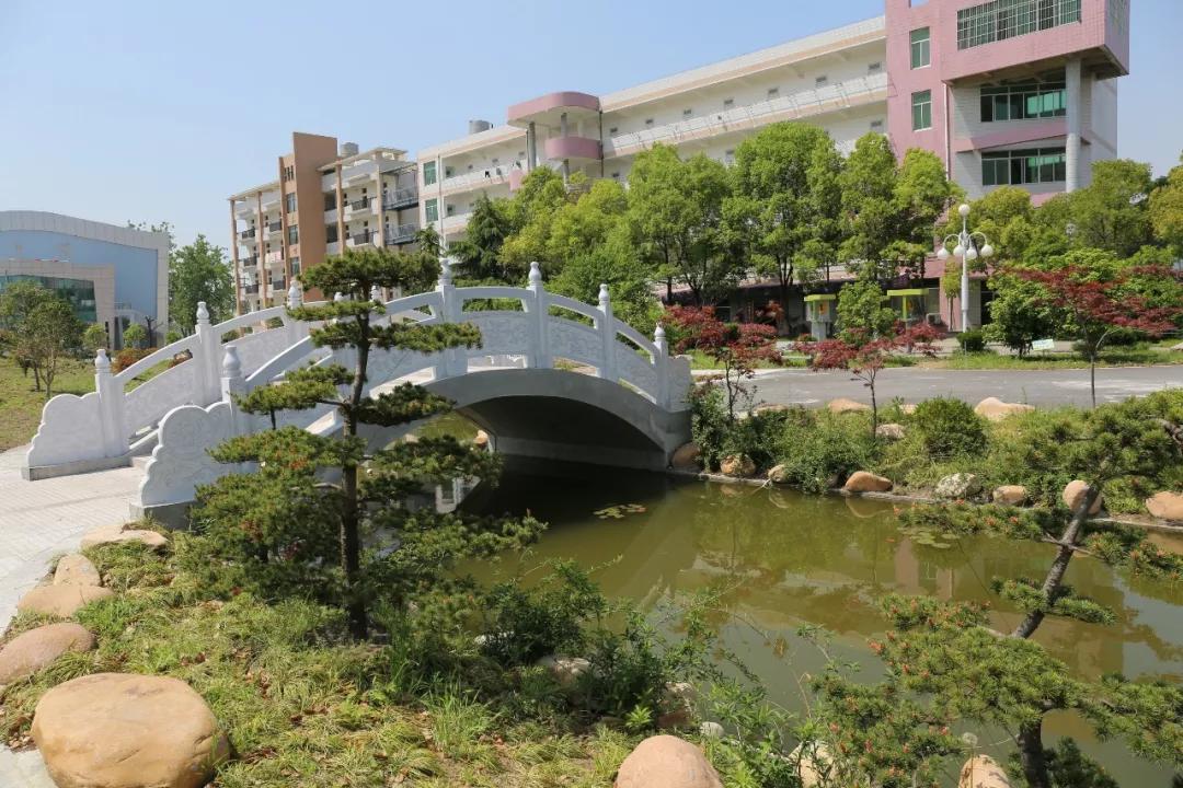 瓜洲中学2019年招生简章