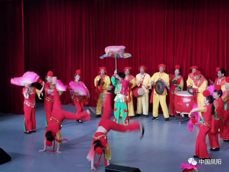 凤阳花鼓灯源远流长,历史悠久.
