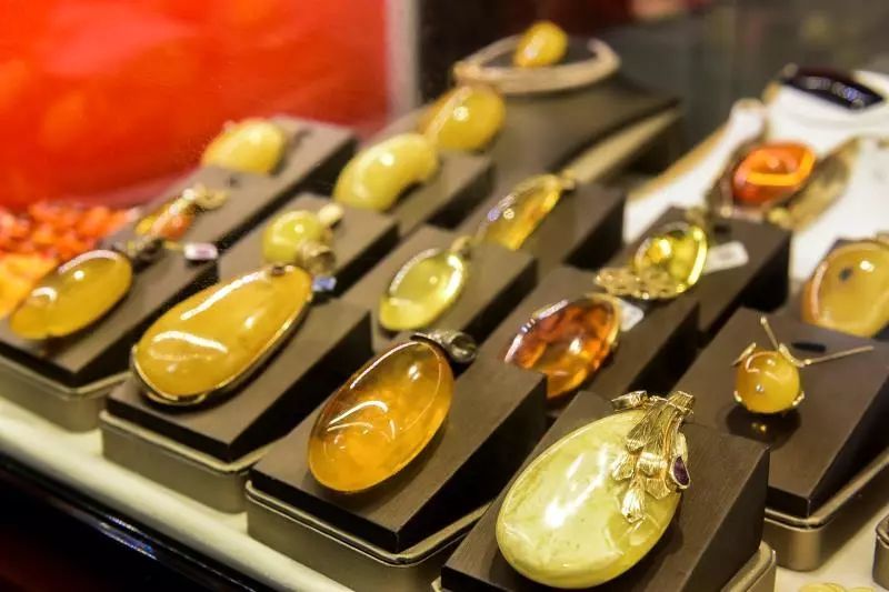 展览品质生活看世界火爆静安寺的一带一路名品展又回来了