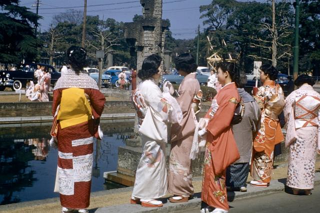 【东京帝国饭店】华族是日本(1869年至1947年)的贵族阶层,包括:公家