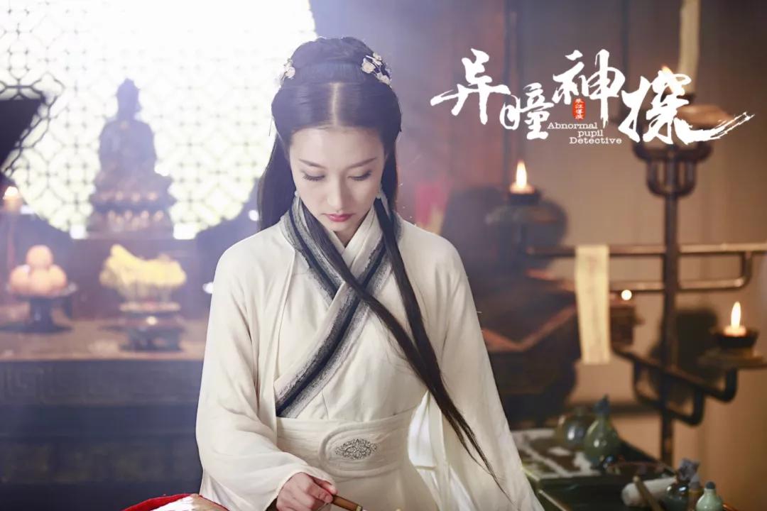 林亦萱丨从主持人演员到亦星传媒创始人