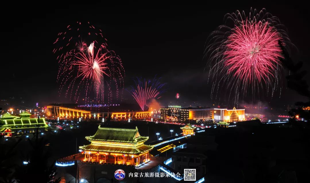 巴彦浩特最美的夜景全在这儿!