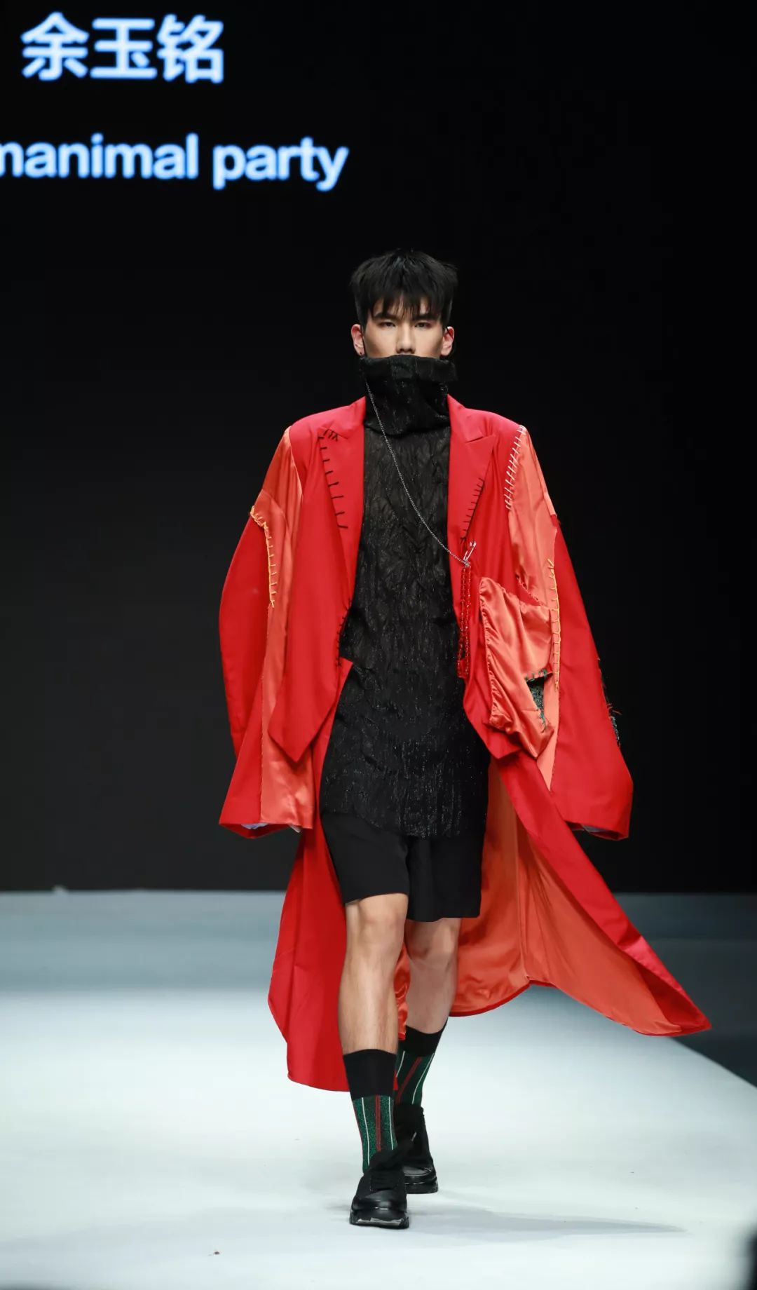 fashionshowbystudentdesigners深大设计新锐t台秀