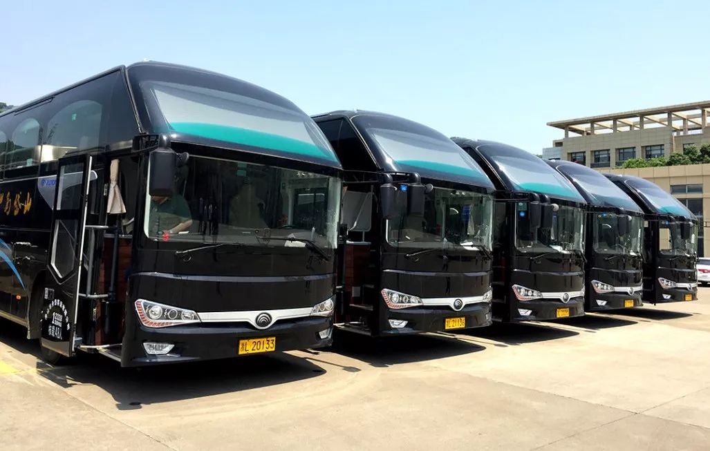 那么,新购的"黑金刚"豪华大巴都有哪些功能?