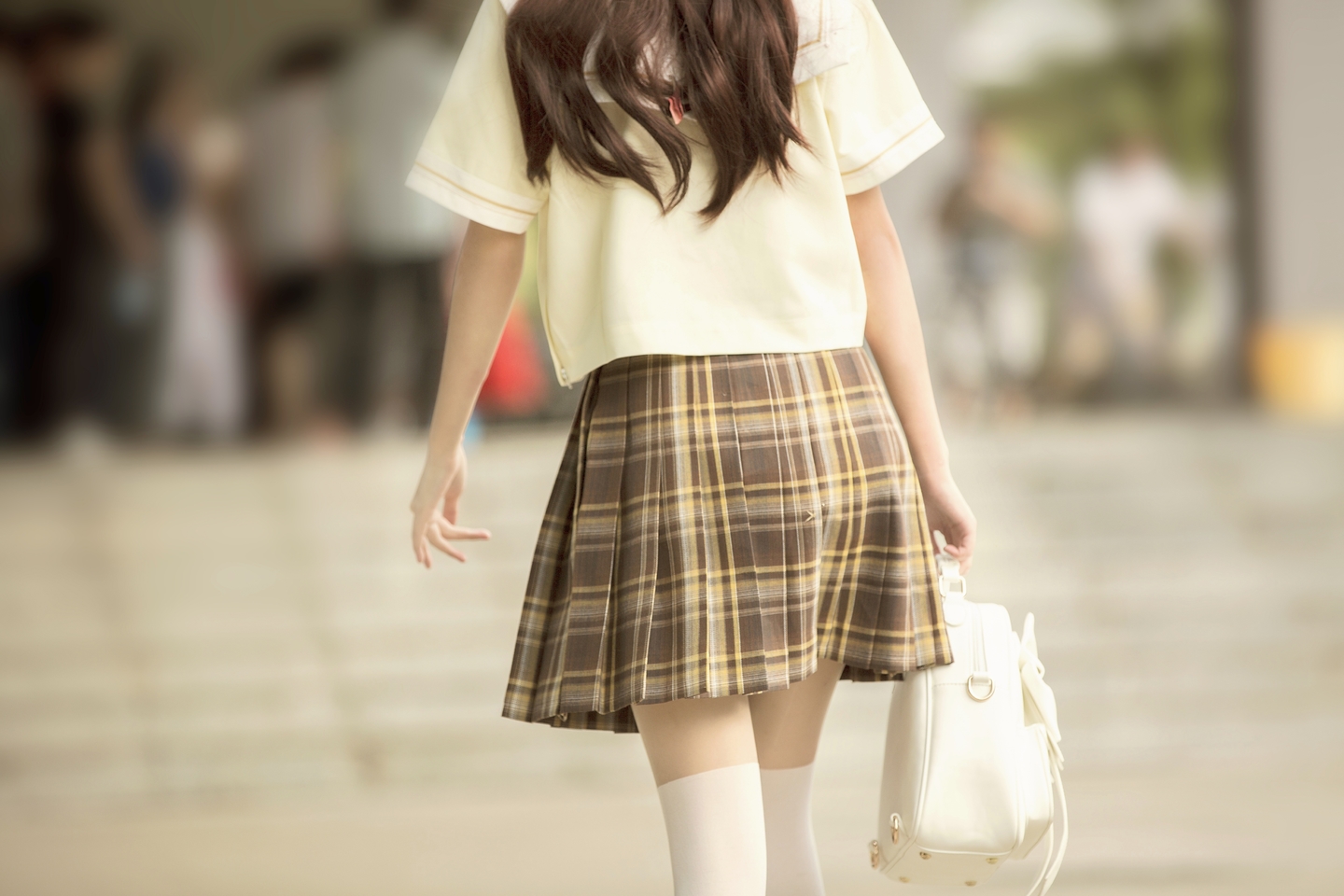 cos和jk小姐姐一起回忆上学时美好时光吧