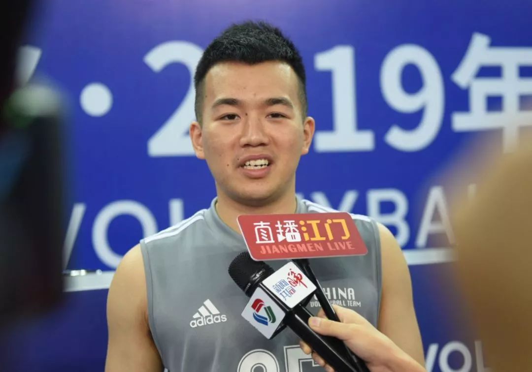 中国男排来啦台山仔陈嘉杰回来了