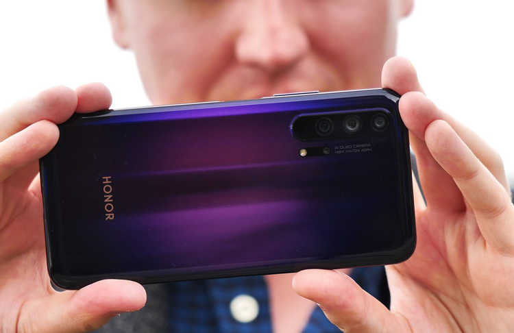 全系四摄镜头荣耀20pro拍照如何看看首批用户的评价