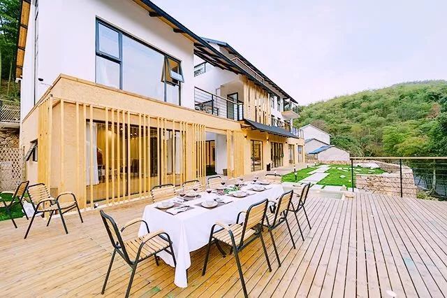 最有仪式感的毕业轰趴人均580元包一幢民宿记录美好友情