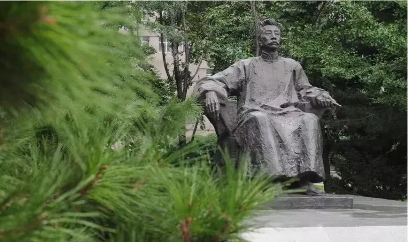 b北京理工大学鲁迅美术学院哈尔滨工业大学上海大学东南大学湖北美术