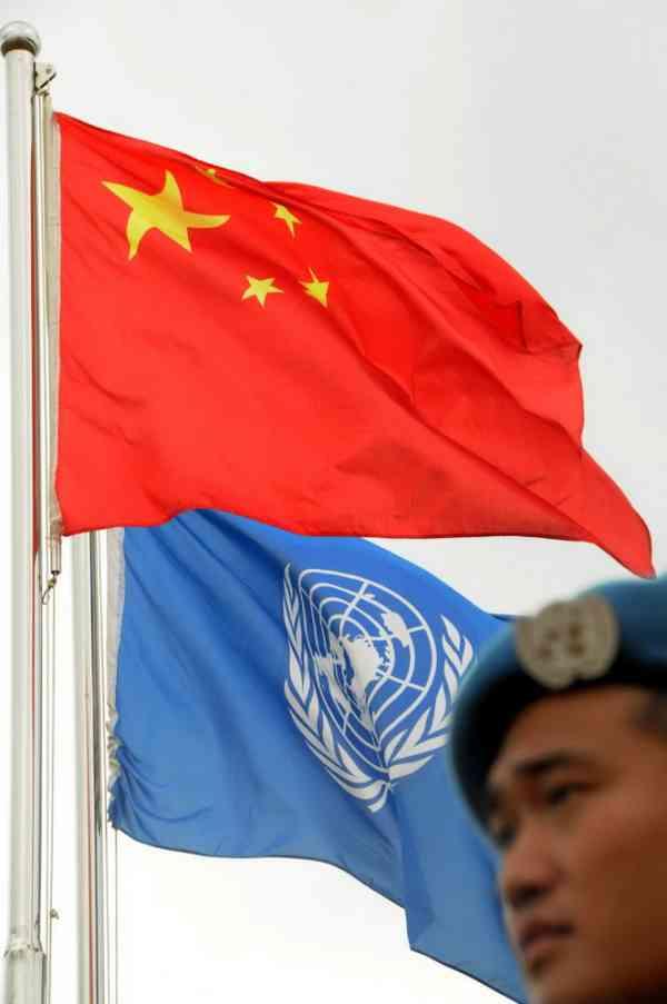 中国蓝盔部队为世界和平做出了贡献,为祖国赢得了荣誉