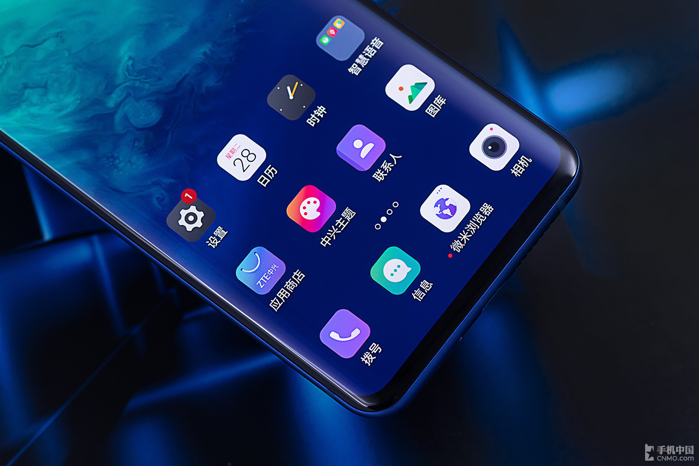 领跑5g新时代中兴天机axon10pro图赏