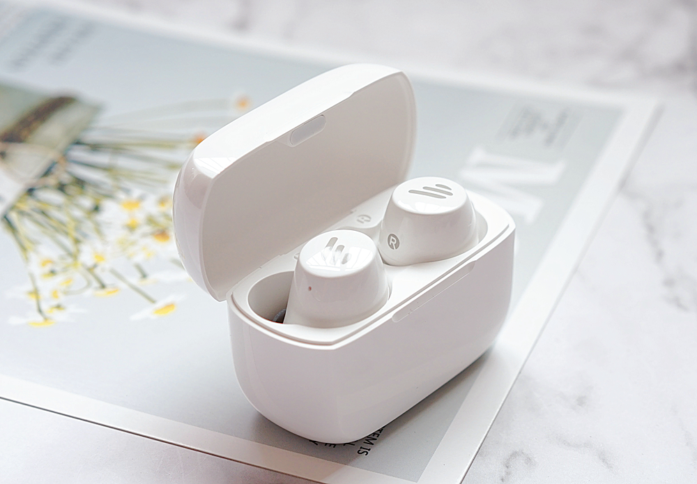 科技知乎君谈及音频行业今年最大的变化,莫过于tws真无线蓝牙耳机的