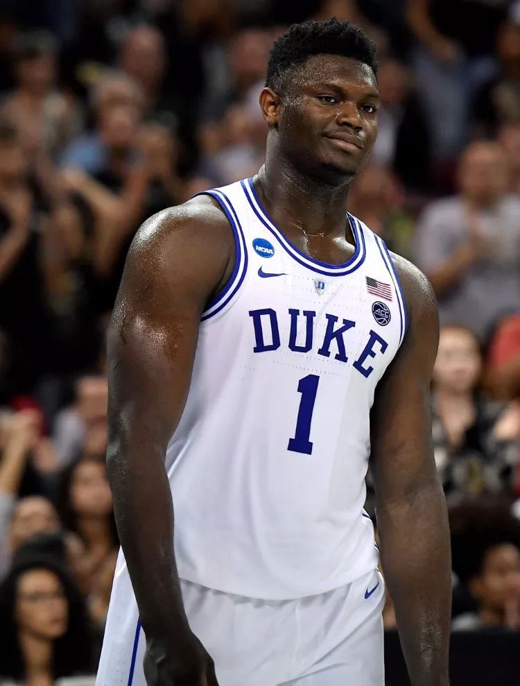 比锡安还毛躁19岁天才后卫与耐克签下肥约这都还没进nba啊