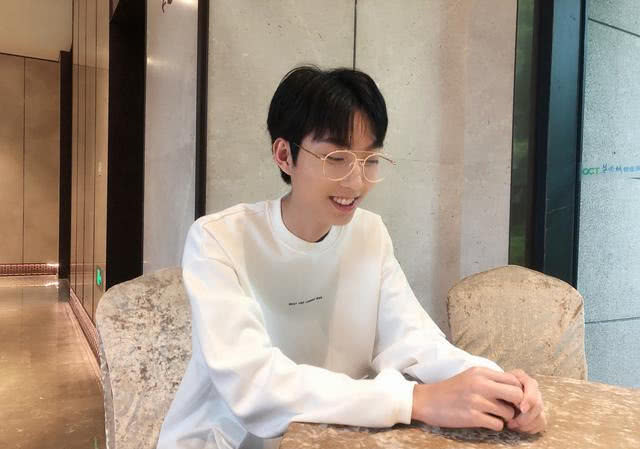 王者荣耀:孤影有玩辅助的潜质?这手输出流太乙真人堪称教科书!