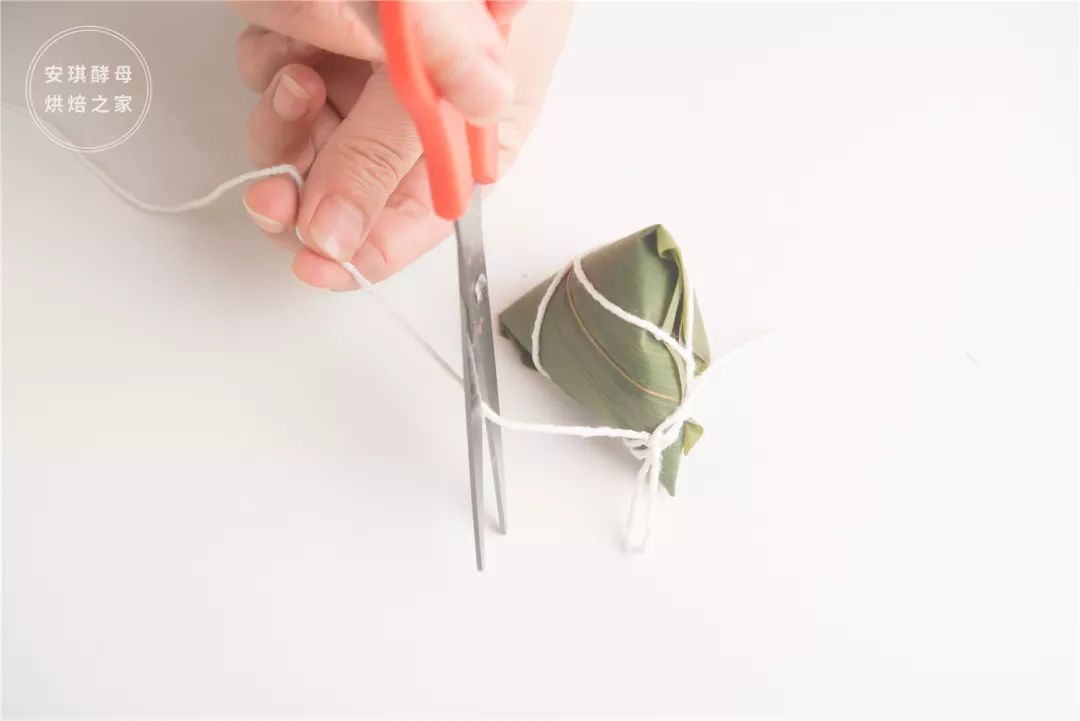 这次真的学会了经典三角粽包法超详解